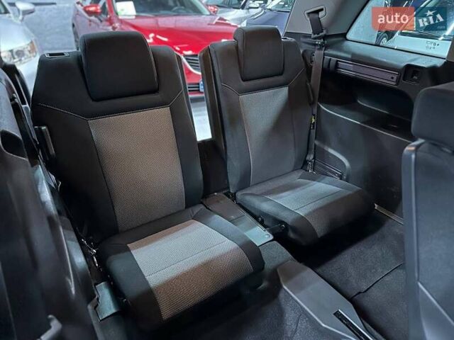 Серый Опель Зафира, объемом двигателя 1.6 л и пробегом 181 тыс. км за 7999 $, фото 16 на Automoto.ua