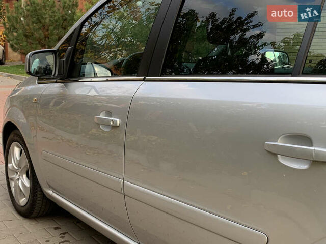 Серый Опель Зафира, объемом двигателя 1.8 л и пробегом 221 тыс. км за 5899 $, фото 22 на Automoto.ua