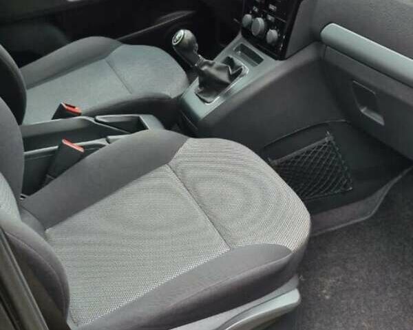 Серый Опель Зафира, объемом двигателя 1.8 л и пробегом 185 тыс. км за 6500 $, фото 15 на Automoto.ua