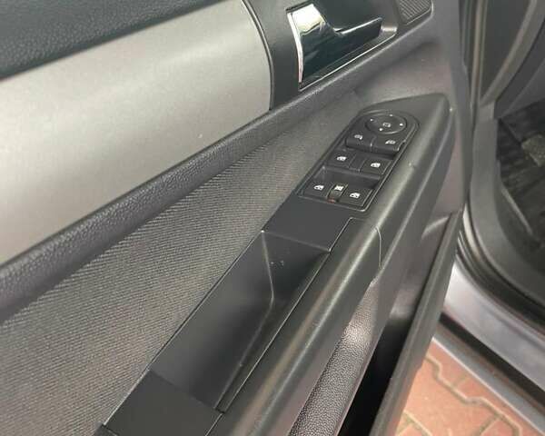 Опель Зафіра 2011 у Ковель на Automoto.ua Сірий Опель Зафіра, об'ємом двигуна 1.8 л та пробігом 214 тис. км за 6999 $, фото 23 на Automoto.ua