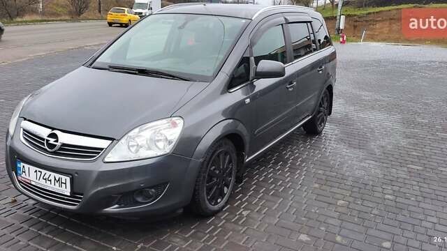 Серый Опель Зафира, объемом двигателя 1.69 л и пробегом 280 тыс. км за 6700 $, фото 17 на Automoto.ua