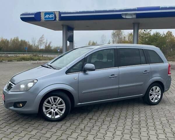Опель Зафіра 2011 у Ковель на Automoto.ua Сірий Опель Зафіра, об'ємом двигуна 1.8 л та пробігом 214 тис. км за 6999 $, фото 10 на Automoto.ua