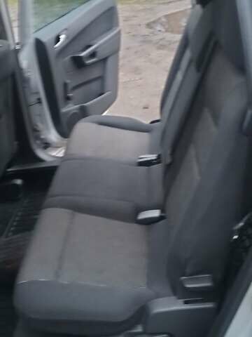 Серый Опель Зафира, объемом двигателя 1.6 л и пробегом 234 тыс. км за 7650 $, фото 17 на Automoto.ua