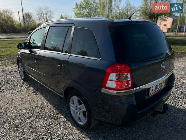 Серый Опель Зафира, объемом двигателя 1.6 л и пробегом 205 тыс. км за 6900 $, фото 12 на Automoto.ua