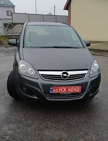 Серый Опель Зафира, объемом двигателя 1.6 л и пробегом 183 тыс. км за 7300 $, фото 11 на Automoto.ua