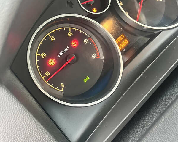 Опель Зафира 2012 в Луцке на Automoto.ua Серый Опель Зафира, объемом двигателя 1.7 л и пробегом 242 тыс. км за 8600 $, фото 20 на Automoto.ua