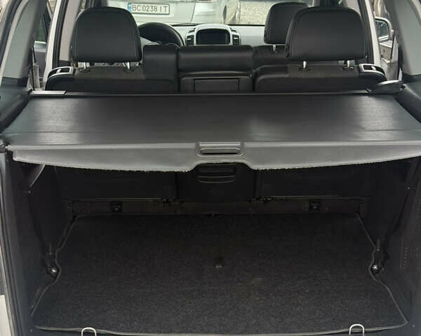 Серый Опель Зафира, объемом двигателя 1.7 л и пробегом 192 тыс. км за 7890 $, фото 50 на Automoto.ua