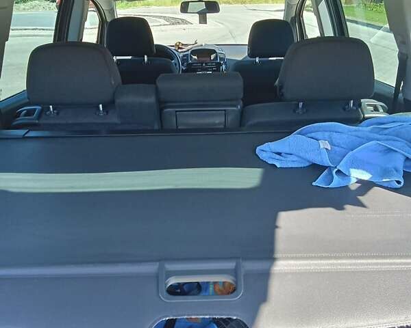 Серый Опель Зафира, объемом двигателя 1.7 л и пробегом 227 тыс. км за 7750 $, фото 8 на Automoto.ua