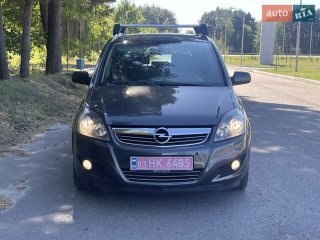 Сірий Опель Зафіра, об'ємом двигуна 1.8 л та пробігом 202 тис. км за 7400 $, фото 20 на Automoto.ua