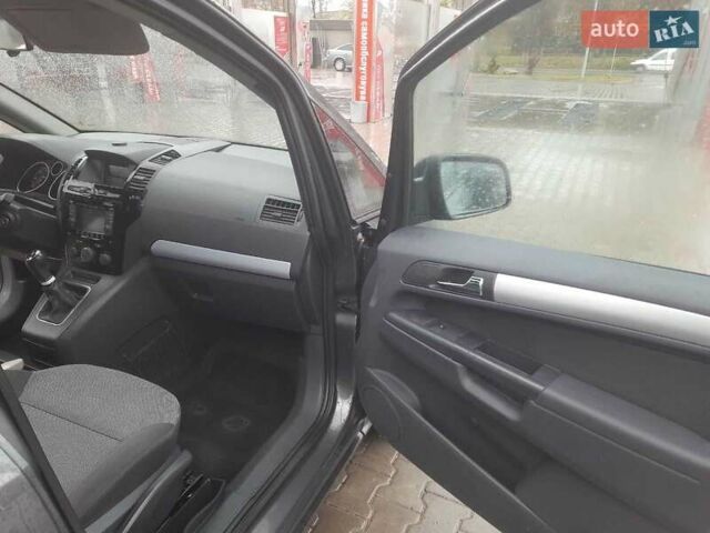 Опель Зафира 2012 в Тернополе на Automoto.ua Серый Опель Зафира, объемом двигателя 1.7 л и пробегом 203 тыс. км за 8199 $, фото 12 на Automoto.ua