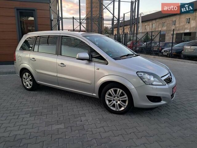 Опель Зафира 2012 в Могилев-Подольском на Automoto.ua Серый Опель Зафира, объемом двигателя 1.8 л и пробегом 259 тыс. км за 7800 $, фото 38 на Automoto.ua