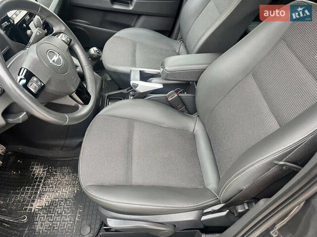 Опель Зафира 2012 в Луцке на Automoto.ua Серый Опель Зафира, объемом двигателя 1.7 л и пробегом 242 тыс. км за 8600 $, фото 17 на Automoto.ua