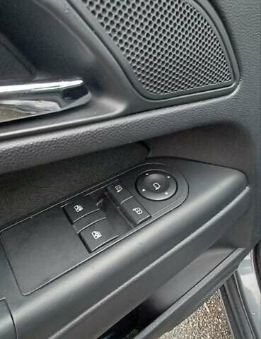 Серый Опель Зафира, объемом двигателя 1.6 л и пробегом 183 тыс. км за 7300 $, фото 9 на Automoto.ua