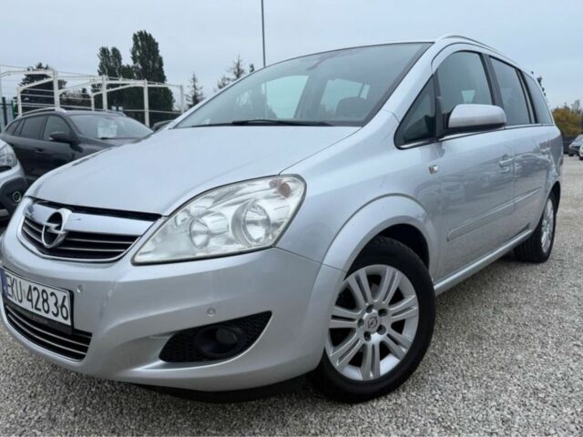 Опель Зафира 2012 в Львове на Automoto.ua Серый Опель Зафира, объемом двигателя 1.8 л и пробегом 198 тыс. км за 4200 $, фото 1 на Automoto.ua