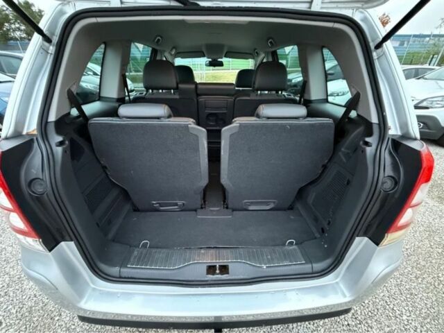 Опель Зафира 2012 в Львове на Automoto.ua Серый Опель Зафира, объемом двигателя 1.8 л и пробегом 198 тыс. км за 4200 $, фото 23 на Automoto.ua