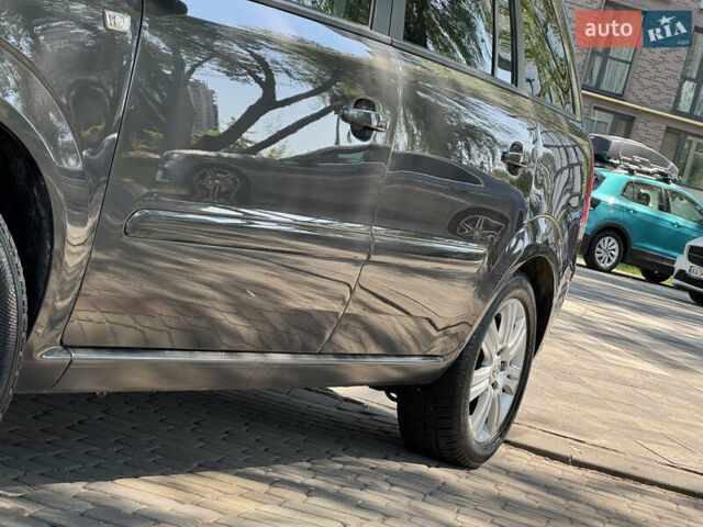 Серый Опель Зафира, объемом двигателя 1.7 л и пробегом 256 тыс. км за 7899 $, фото 18 на Automoto.ua