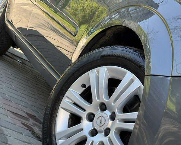 Серый Опель Зафира, объемом двигателя 1.7 л и пробегом 256 тыс. км за 7899 $, фото 14 на Automoto.ua