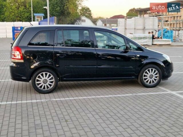 Сірий Опель Зафіра, об'ємом двигуна 1.6 л та пробігом 187 тис. км за 6750 $, фото 2 на Automoto.ua