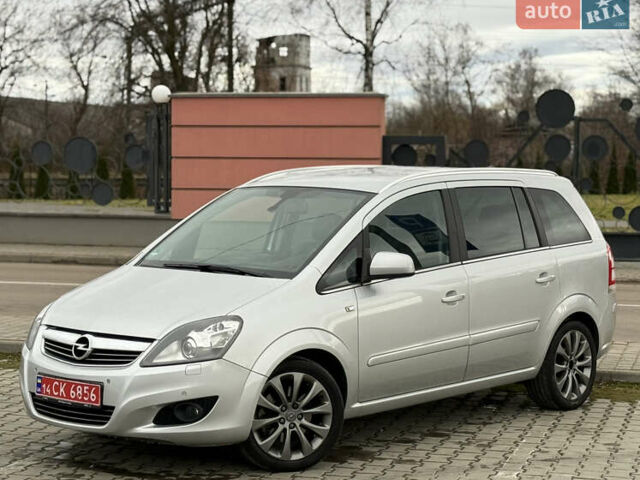 Серый Опель Зафира, объемом двигателя 1.7 л и пробегом 192 тыс. км за 7890 $, фото 57 на Automoto.ua