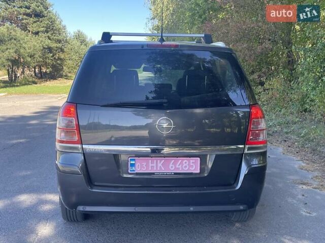 Сірий Опель Зафіра, об'ємом двигуна 1.8 л та пробігом 202 тис. км за 7400 $, фото 24 на Automoto.ua