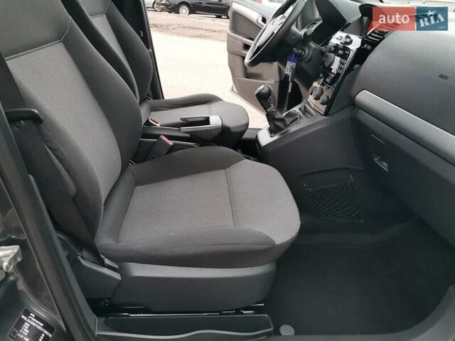 Опель Зафира 2012 в Белой Церкве на Automoto.ua Серый Опель Зафира, объемом двигателя 1.6 л и пробегом 215 тыс. км за 7500 $, фото 16 на Automoto.ua