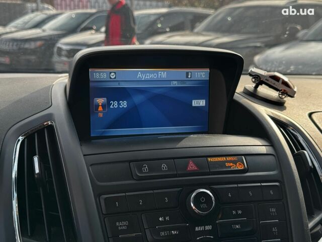 Серый Опель Зафира, объемом двигателя 2 л и пробегом 235 тыс. км за 8990 $, фото 13 на Automoto.ua