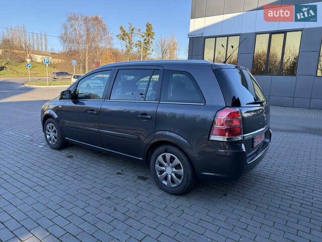 Серый Опель Зафира, объемом двигателя 1.8 л и пробегом 170 тыс. км за 7200 $, фото 21 на Automoto.ua