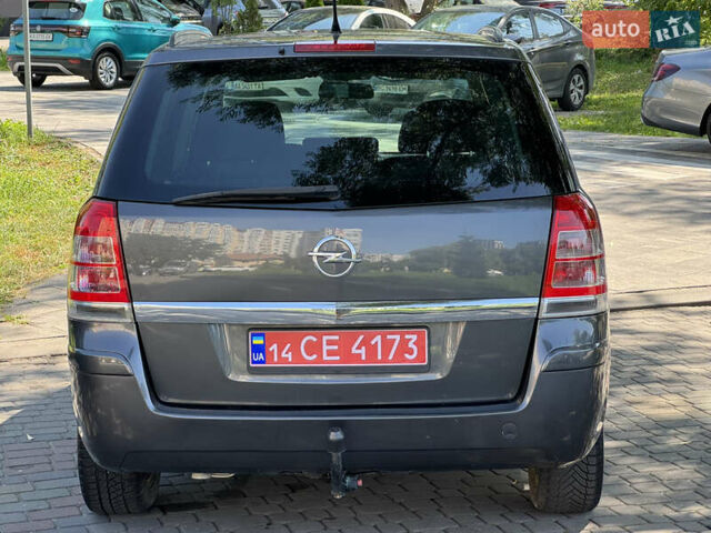 Серый Опель Зафира, объемом двигателя 1.7 л и пробегом 256 тыс. км за 7899 $, фото 25 на Automoto.ua