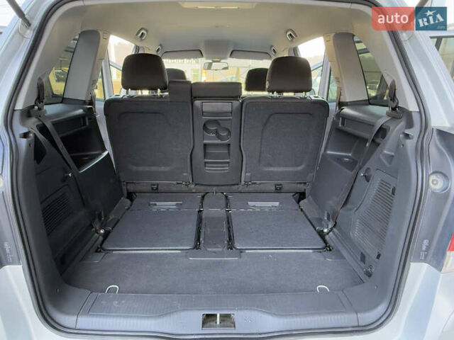 Сірий Опель Зафіра, об'ємом двигуна 1.69 л та пробігом 251 тис. км за 7750 $, фото 37 на Automoto.ua