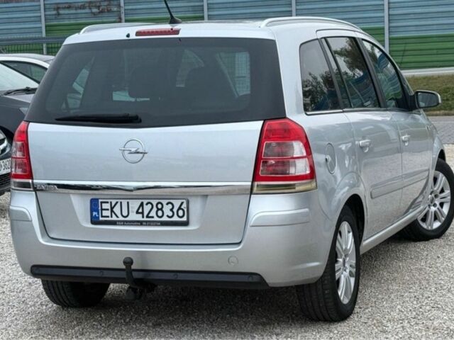 Опель Зафира 2012 в Львове на Automoto.ua Серый Опель Зафира, объемом двигателя 1.8 л и пробегом 198 тыс. км за 4200 $, фото 7 на Automoto.ua