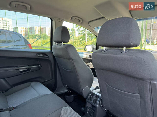 Серый Опель Зафира, объемом двигателя 1.7 л и пробегом 256 тыс. км за 7899 $, фото 45 на Automoto.ua