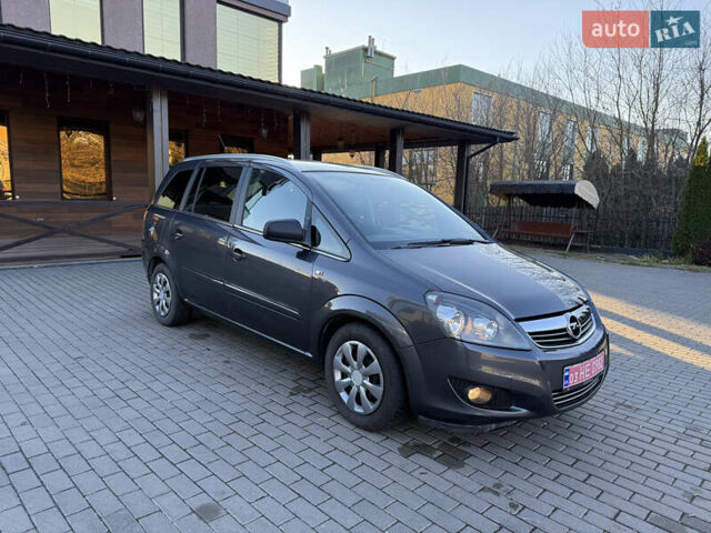 Серый Опель Зафира, объемом двигателя 1.8 л и пробегом 170 тыс. км за 7200 $, фото 20 на Automoto.ua