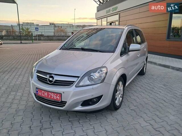 Опель Зафира 2012 в Могилев-Подольском на Automoto.ua Серый Опель Зафира, объемом двигателя 1.8 л и пробегом 259 тыс. км за 7800 $, фото 22 на Automoto.ua