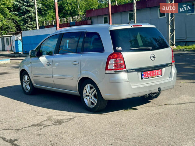 Опель Зафіра 2012 у Львові на Automoto.ua Сірий Опель Зафіра, об'ємом двигуна 1.7 л та пробігом 217 тис. км за 7200 $, фото 3 на Automoto.ua