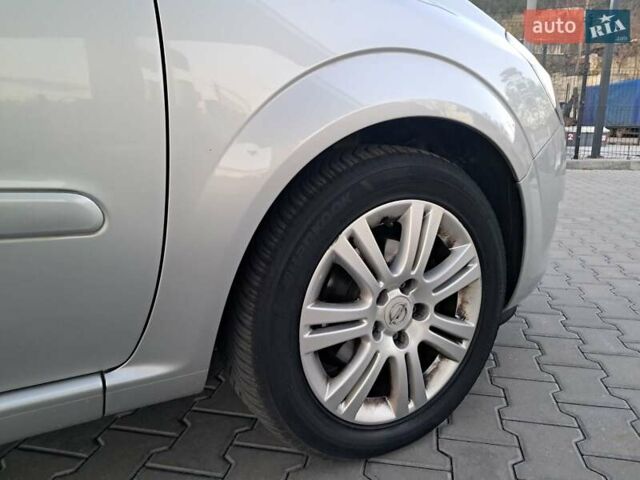 Опель Зафира 2012 в Могилев-Подольском на Automoto.ua Серый Опель Зафира, объемом двигателя 1.8 л и пробегом 259 тыс. км за 7800 $, фото 57 на Automoto.ua