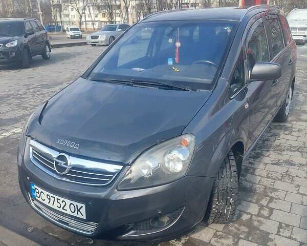 Опель Зафира 2012 в Львове на Automoto.ua Серый Опель Зафира, объемом двигателя 1.7 л и пробегом 190 тыс. км за 7500 $, фото 6 на Automoto.ua