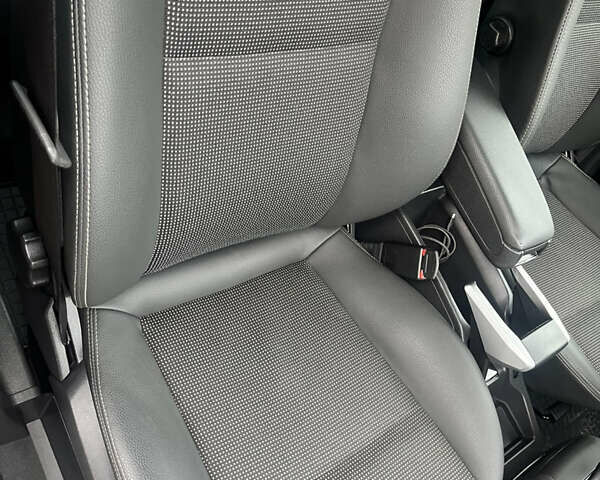 Опель Зафира 2012 в Луцке на Automoto.ua Серый Опель Зафира, объемом двигателя 1.7 л и пробегом 242 тыс. км за 8600 $, фото 35 на Automoto.ua