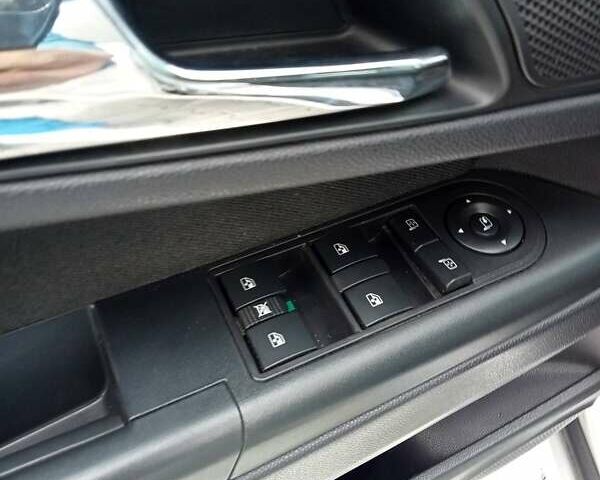 Серый Опель Зафира, объемом двигателя 1.8 л и пробегом 170 тыс. км за 7300 $, фото 7 на Automoto.ua