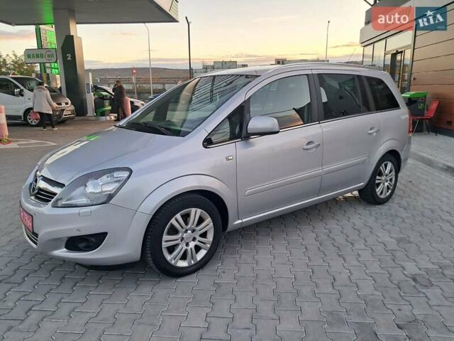 Опель Зафира 2012 в Могилев-Подольском на Automoto.ua Серый Опель Зафира, объемом двигателя 1.8 л и пробегом 259 тыс. км за 7800 $, фото 24 на Automoto.ua