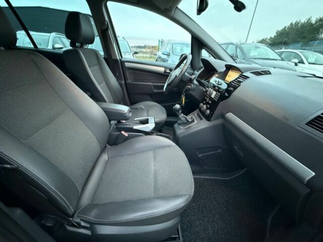 Опель Зафира 2012 в Львове на Automoto.ua Серый Опель Зафира, объемом двигателя 1.8 л и пробегом 198 тыс. км за 4200 $, фото 17 на Automoto.ua