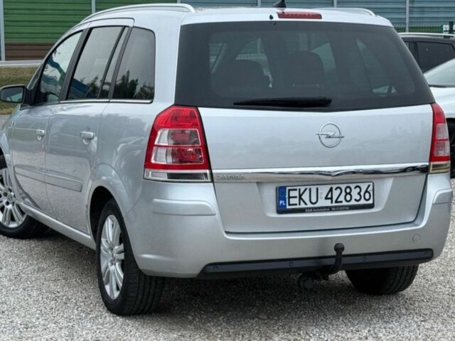 Опель Зафира 2012 в Львове на Automoto.ua Серый Опель Зафира, объемом двигателя 1.8 л и пробегом 198 тыс. км за 4200 $, фото 4 на Automoto.ua