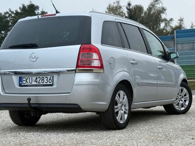 Опель Зафира 2012 в Львове на Automoto.ua Серый Опель Зафира, объемом двигателя 1.8 л и пробегом 198 тыс. км за 4200 $, фото 8 на Automoto.ua