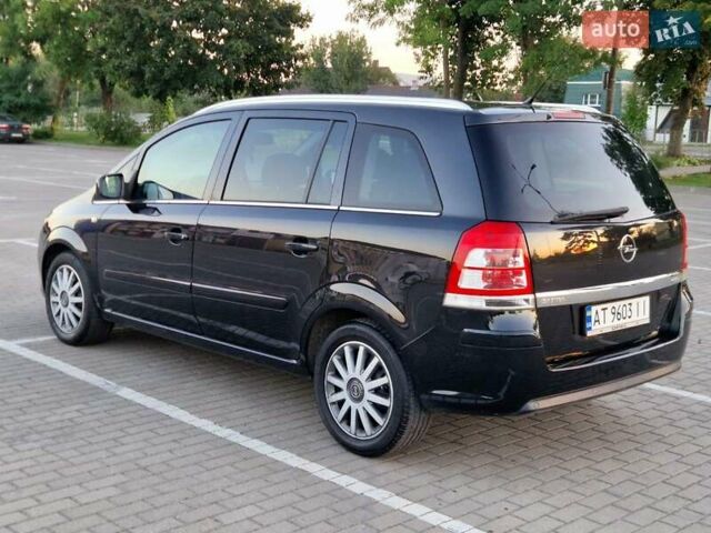 Сірий Опель Зафіра, об'ємом двигуна 1.6 л та пробігом 187 тис. км за 6750 $, фото 5 на Automoto.ua