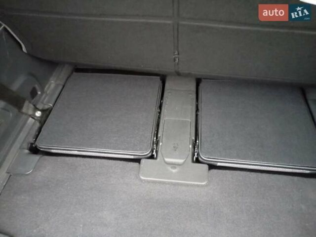 Сірий Опель Зафіра, об'ємом двигуна 1.7 л та пробігом 310 тис. км за 7200 $, фото 22 на Automoto.ua