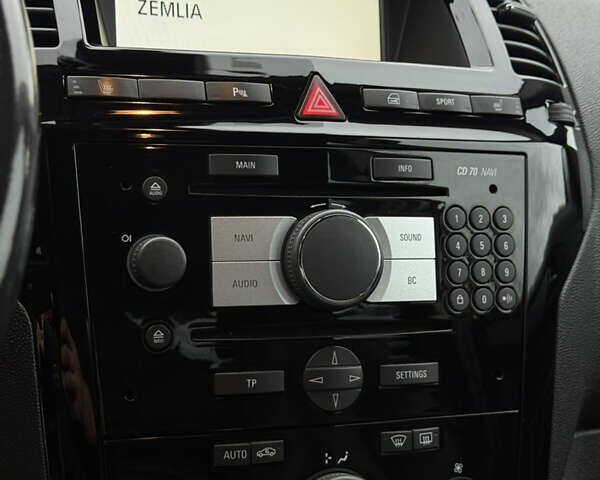 Серый Опель Зафира, объемом двигателя 1.7 л и пробегом 192 тыс. км за 7890 $, фото 31 на Automoto.ua