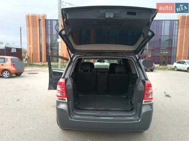 Опель Зафира 2012 в Львове на Automoto.ua Серый Опель Зафира, объемом двигателя 1.7 л и пробегом 190 тыс. км за 7500 $, фото 3 на Automoto.ua