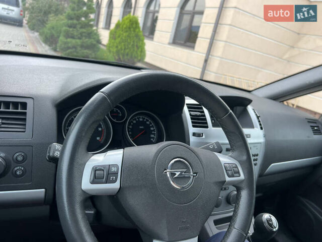 Опель Зафира 2012 в Дунаевцах на Automoto.ua Серый Опель Зафира, объемом двигателя 1.7 л и пробегом 184 тыс. км за 7990 $, фото 45 на Automoto.ua