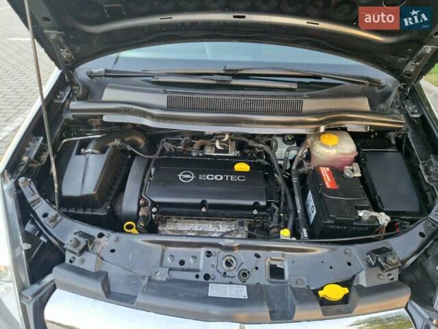 Сірий Опель Зафіра, об'ємом двигуна 1.6 л та пробігом 187 тис. км за 6750 $, фото 28 на Automoto.ua