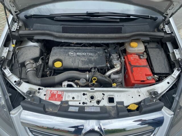 Сірий Опель Зафіра, об'ємом двигуна 1.7 л та пробігом 260 тис. км за 6200 $, фото 20 на Automoto.ua