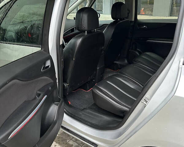 Серый Опель Зафира, объемом двигателя 1.96 л и пробегом 202 тыс. км за 7999 $, фото 20 на Automoto.ua